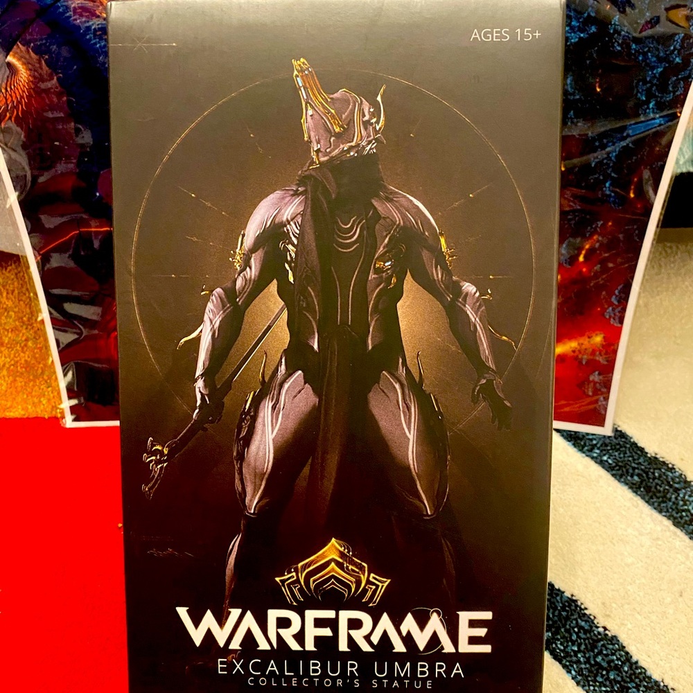 Warframe Excalibur Umbra Collector’s Figure - Digital Extremes